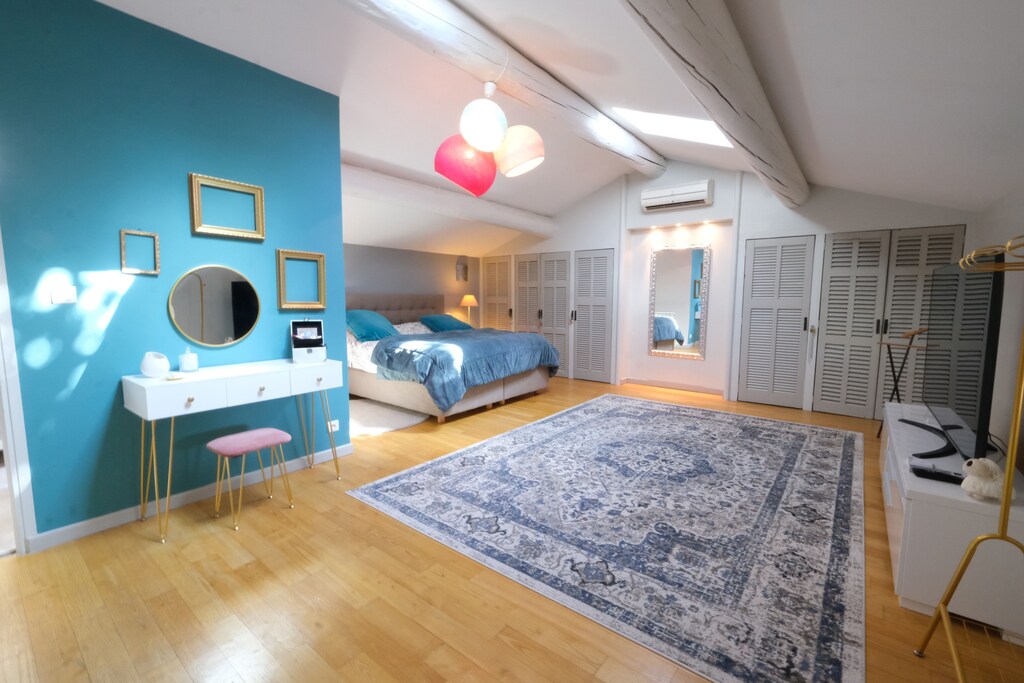 CAUMONT-SUR-DURANCE vacation rental, comfortable 3 bedrooms house for rent for 6 people. Online reservation with Plaisirs & Maisons de Provence
