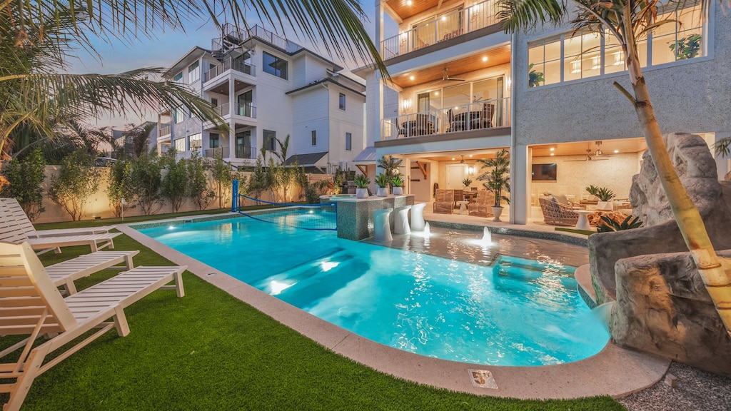 Twilight - Resort Style Pool w/ Spa - Waterslide - Pool Volleyball - & Mini Golf