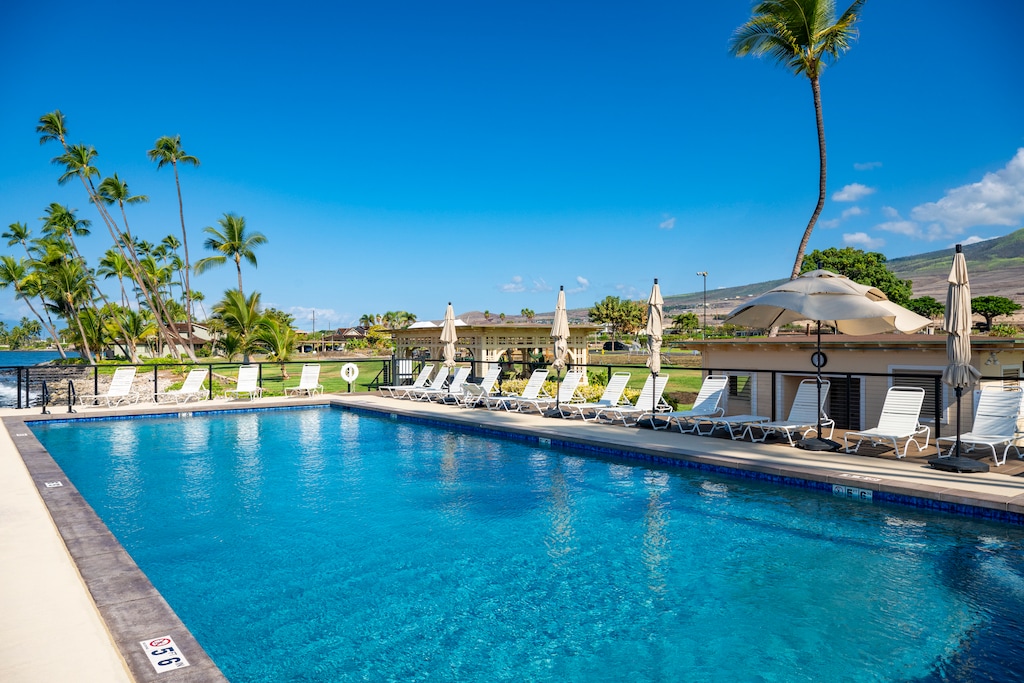 The community pool in Puamana, great for swimming laps or soaking up the sun.