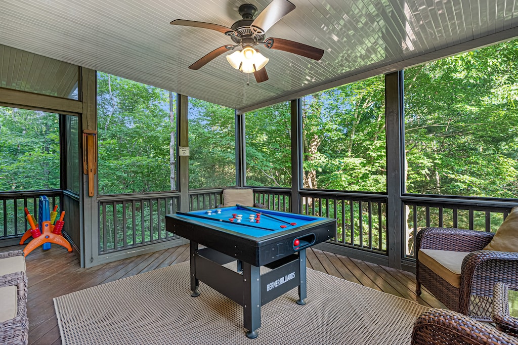 Laurel Landing Lodge