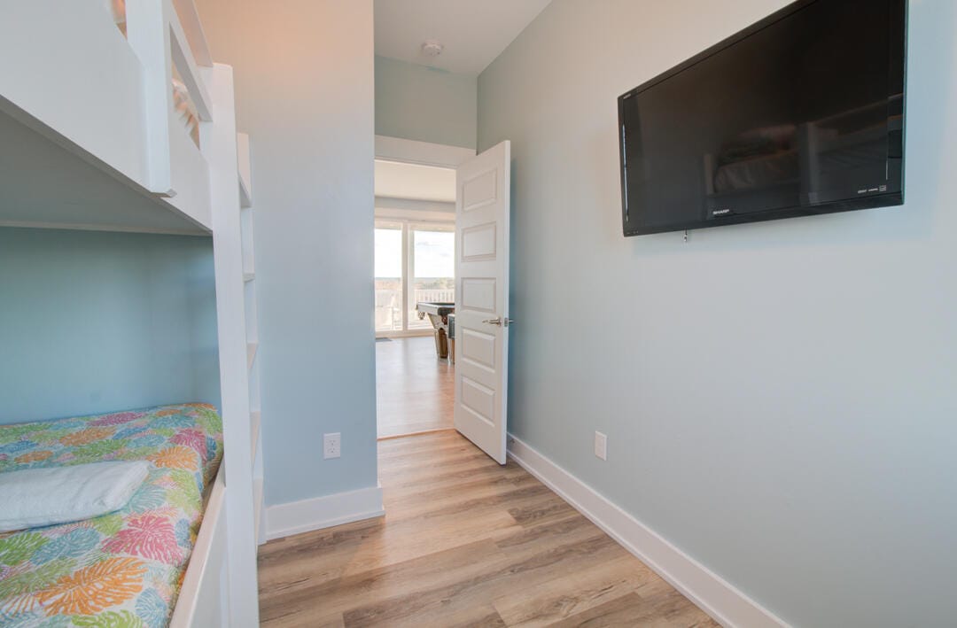 Aqua Sol Oceanfront 10 Bedroom Home