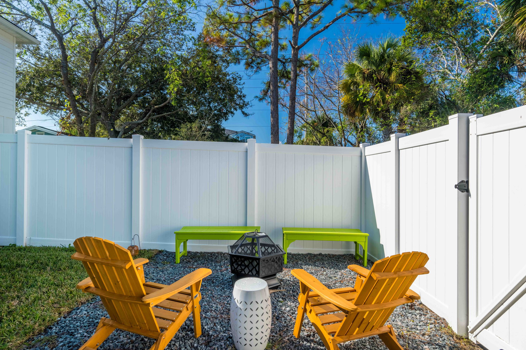 Salty Pink Sands | Team Joseph Ellen