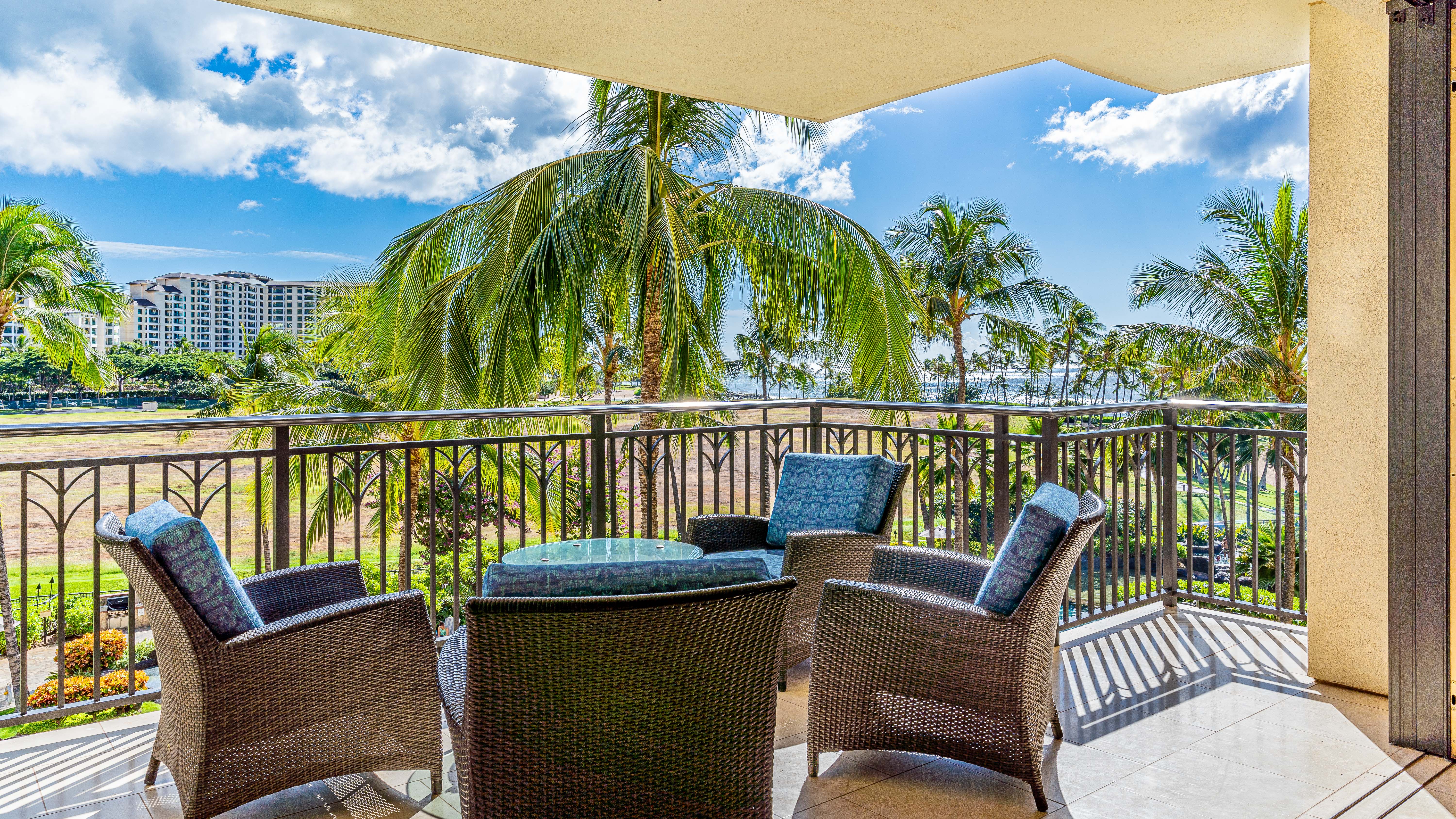 The lanai with panoramic views.