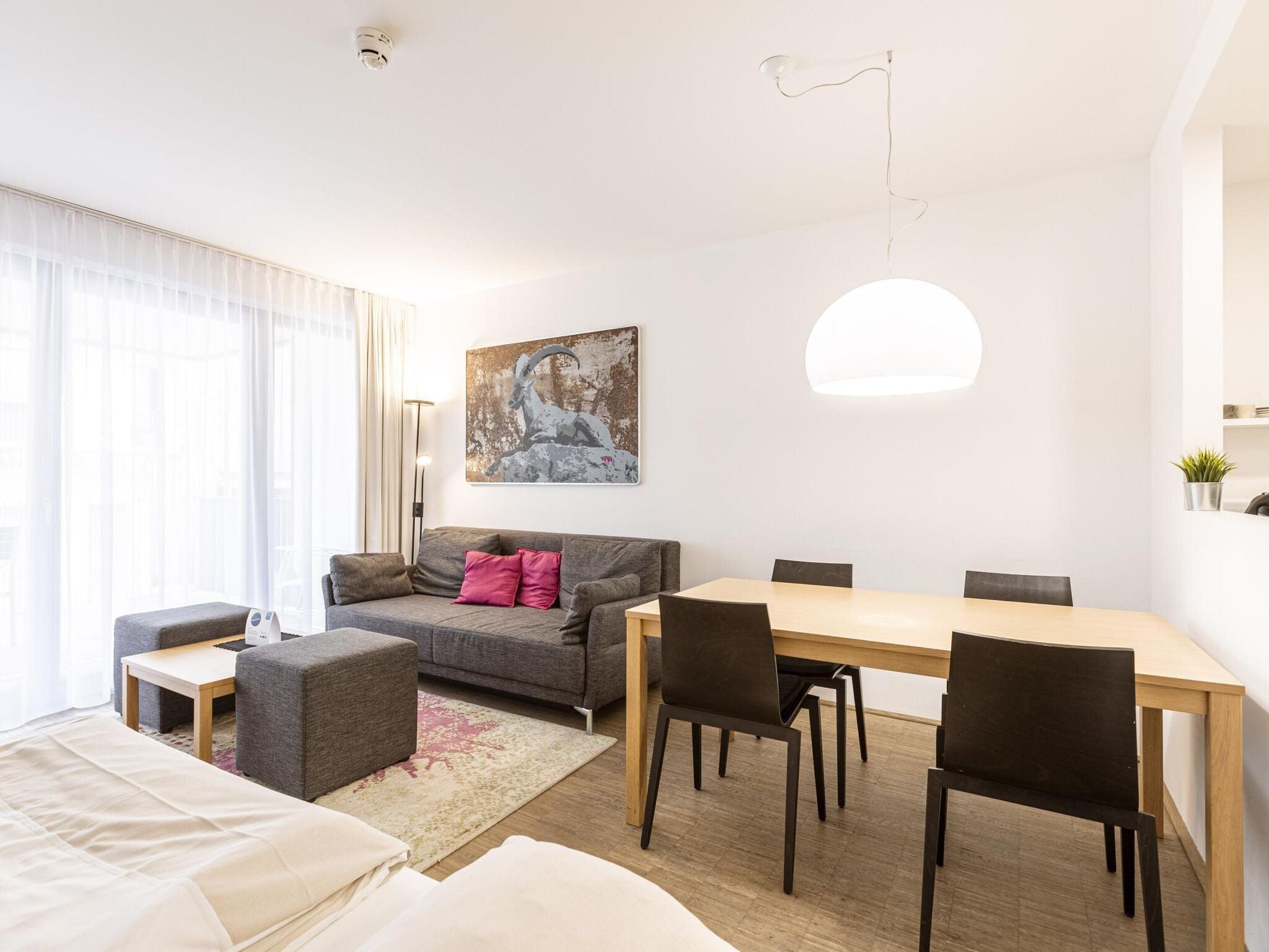 Apartment with roof terrace