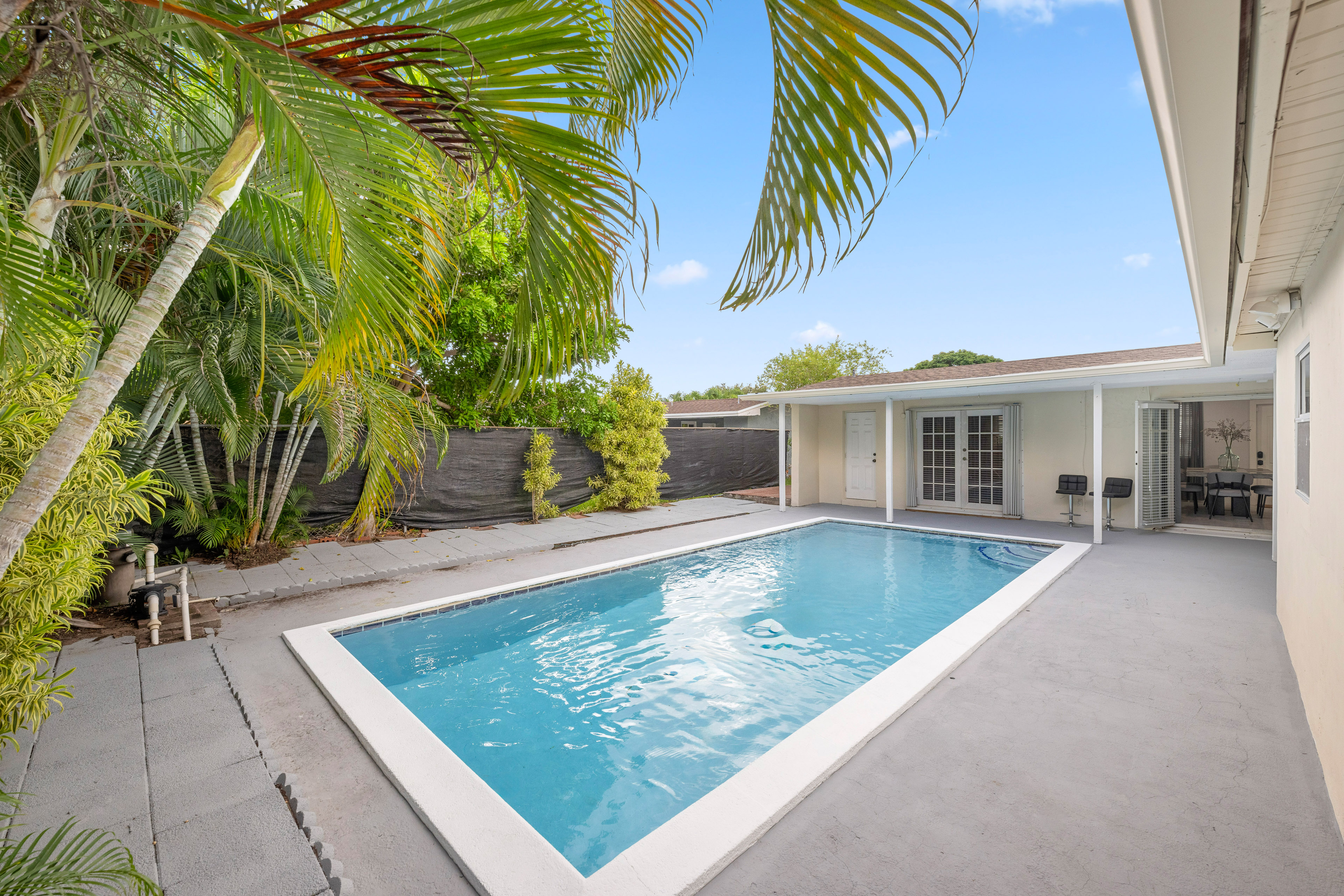 Property Image 1 - Near Parks & Casinos: Modern Home in Hollywood!