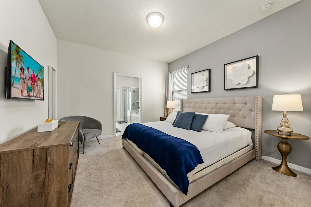 Rest in our high-quality beds after a long day at the parks.