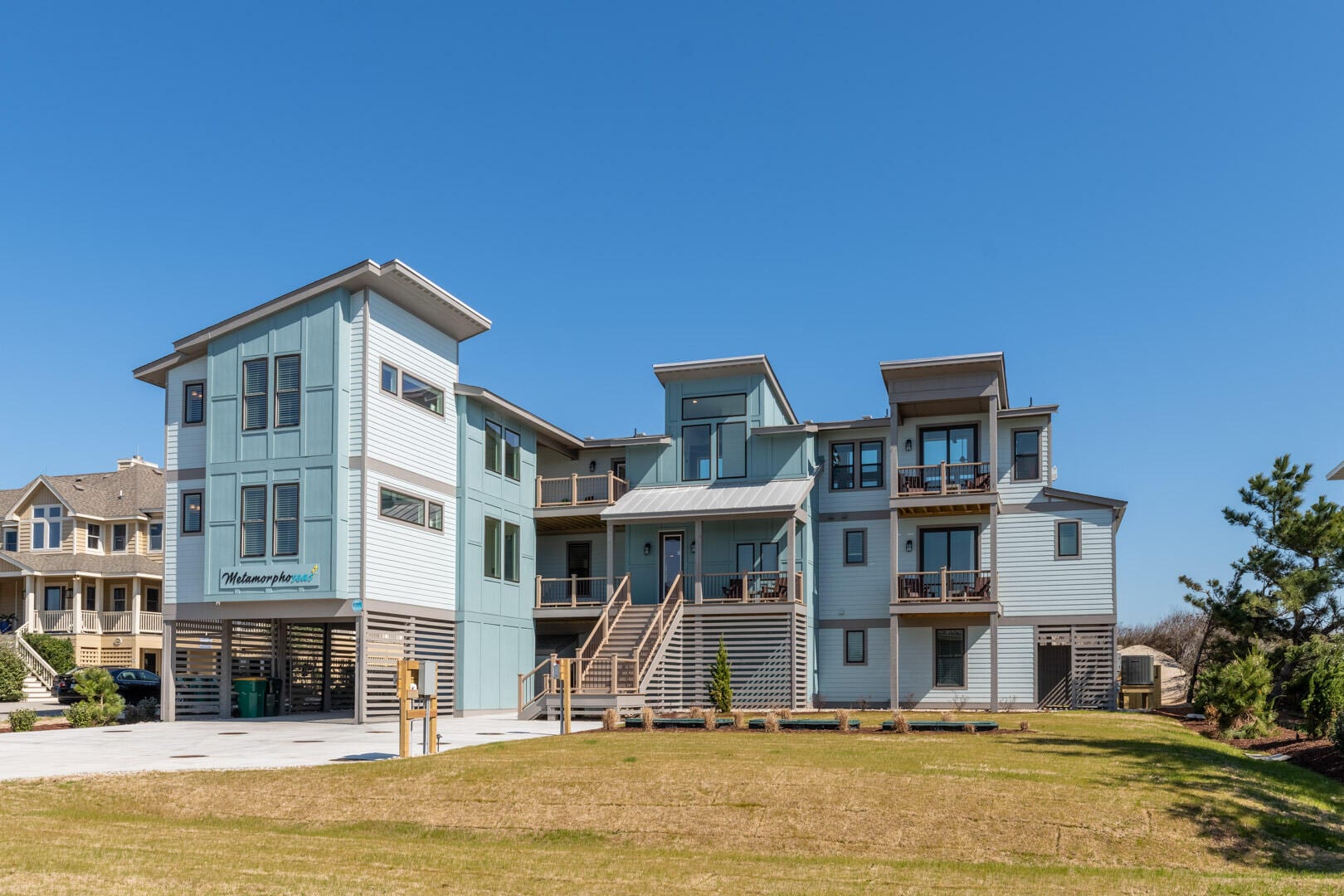 Property Image 2 - Metamorphoseas 12 Bedroom Home in Whalehead