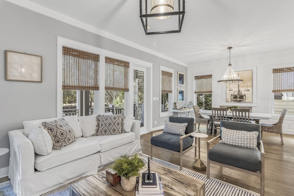 Transition seamlessly from living room to dining area.