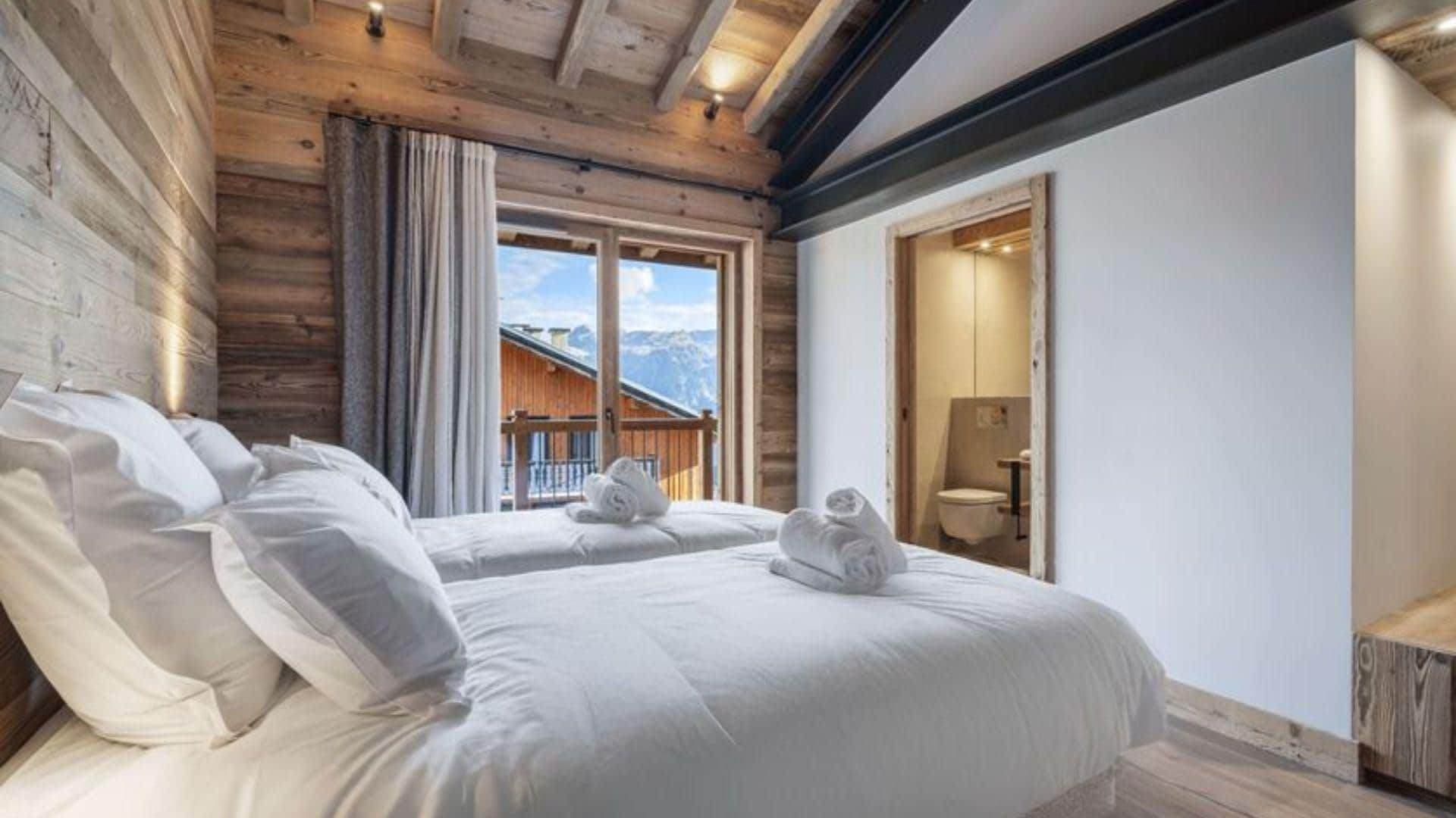 Property Image 2 - Elegant Courchevel Village Stay by Slopes