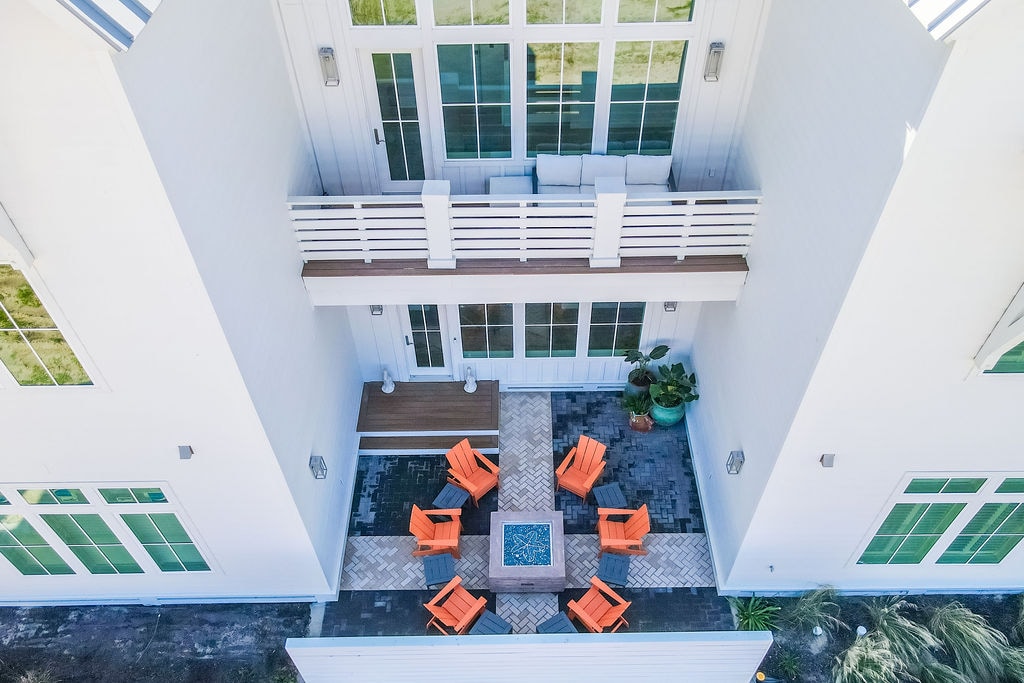 Side Courtyard Fire Lounge. 