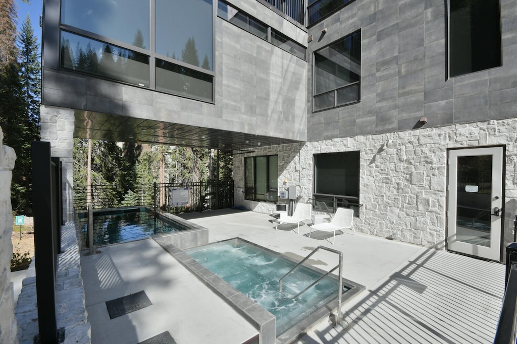 Onsite hot tub and pool area