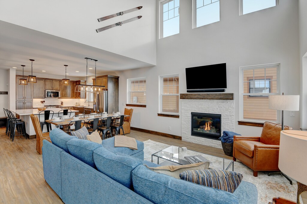 Large Seating Area in Living Room