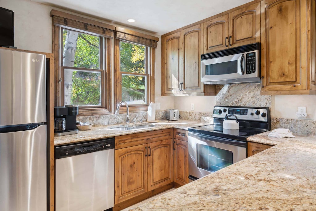 woodrun-11-4551_54030290725_o