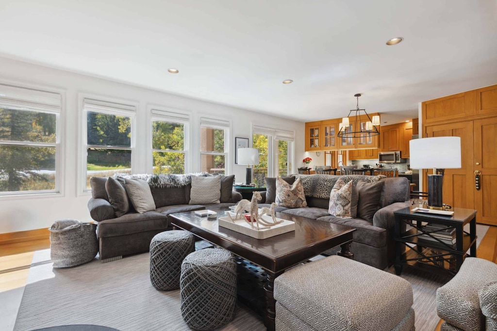 woodrunplace-22-3255_54030092533_o