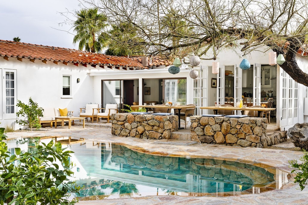 The outdoor dining area has seating for your entire group
