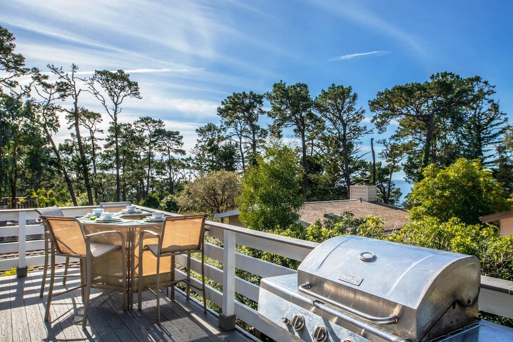 Welcome to "Sandy Toes Cottage"! 