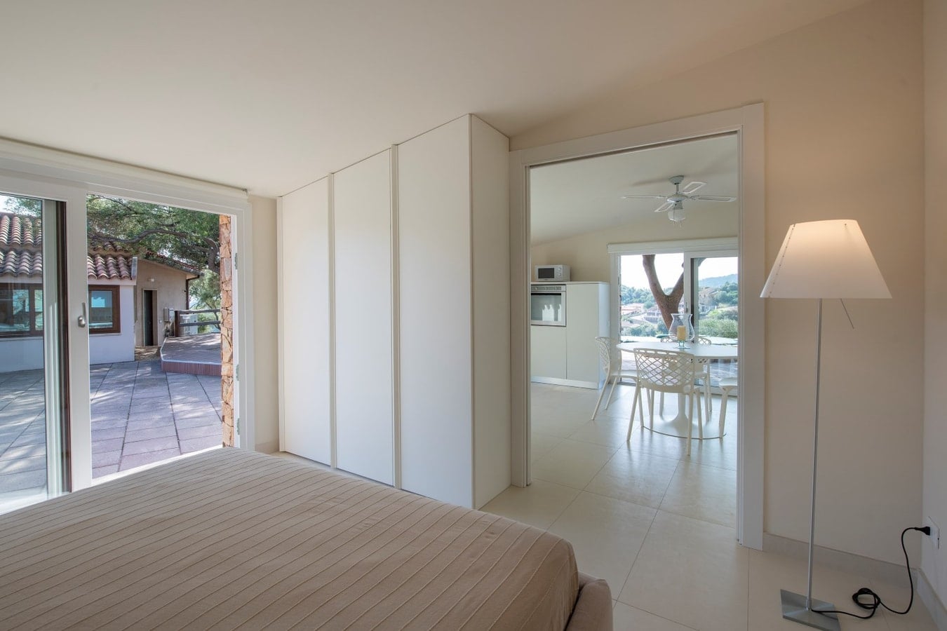 Stunning modern property with sea views Stunning modern property with sea views