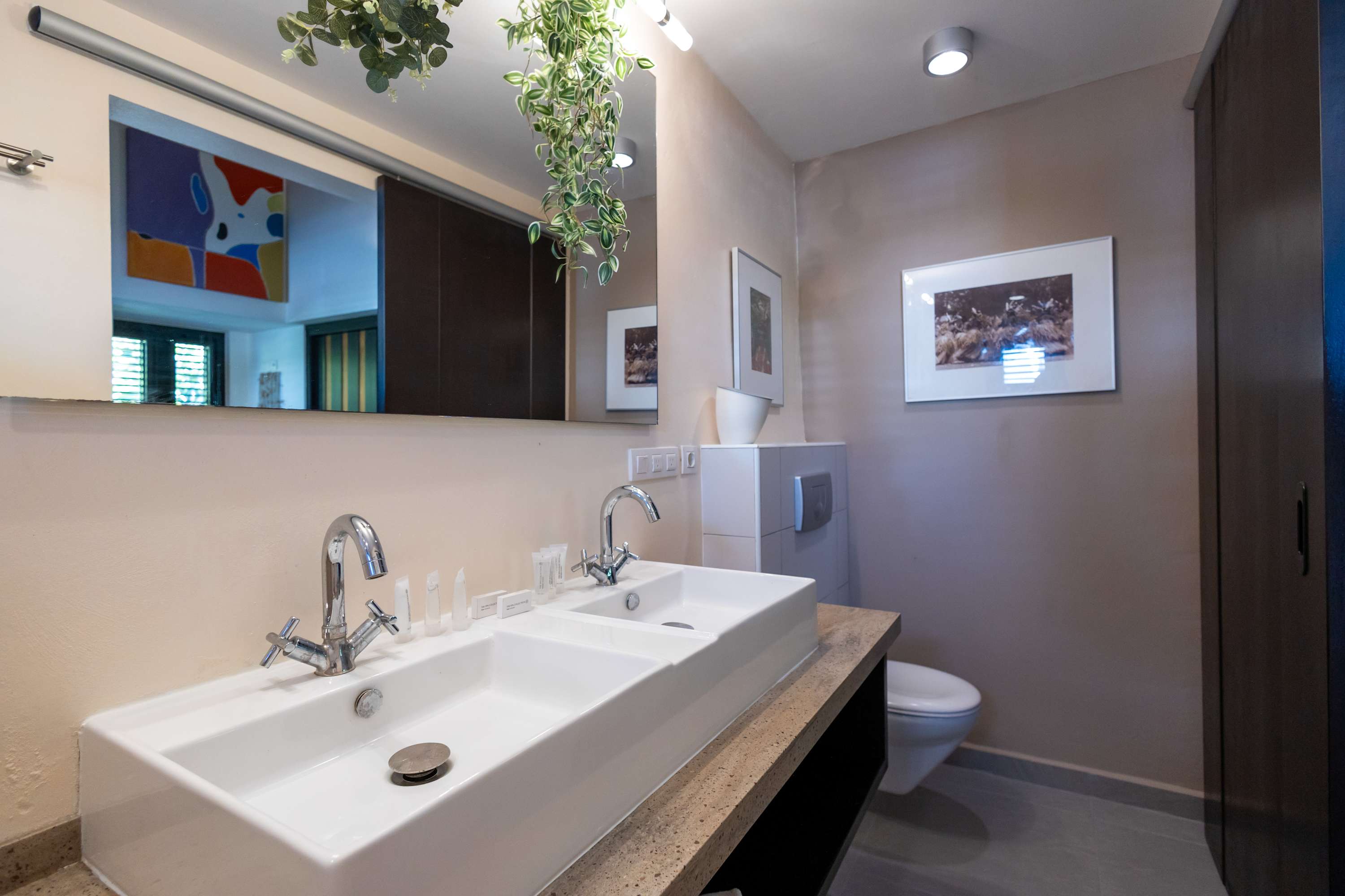 Bathroom I Bathroom I