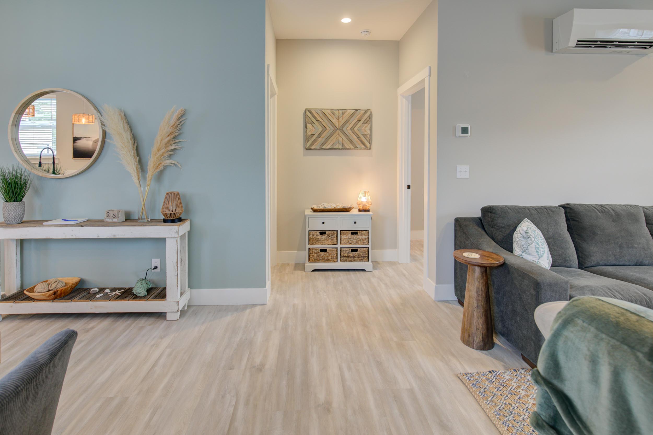 Blue Ocean Bungalow - Oyhut Bay Seaside Resort