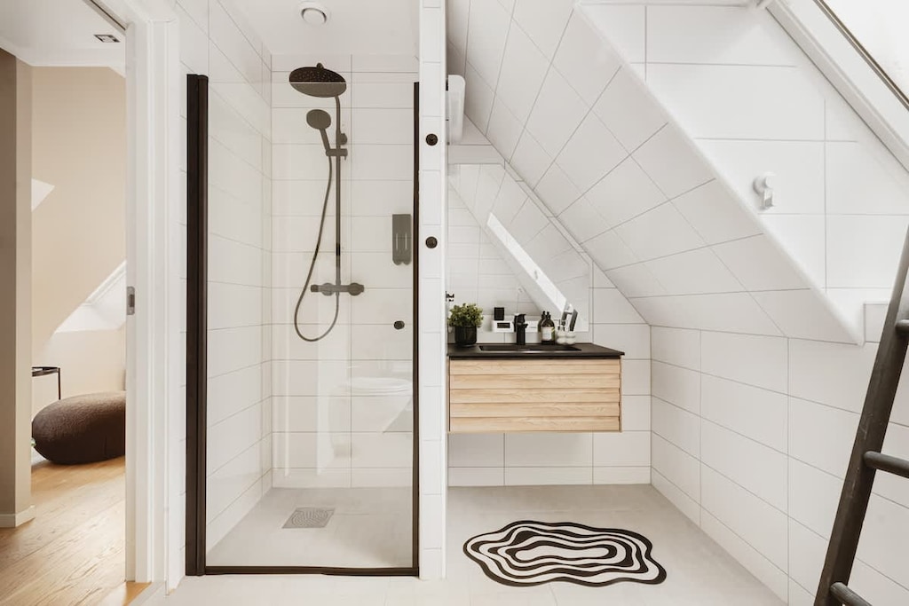 We provide clean towels for your stay.