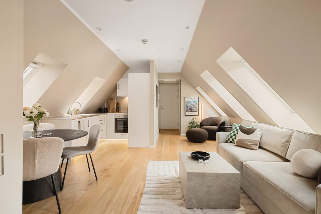 Social floor plan- perfect for a memorable stay with your family.