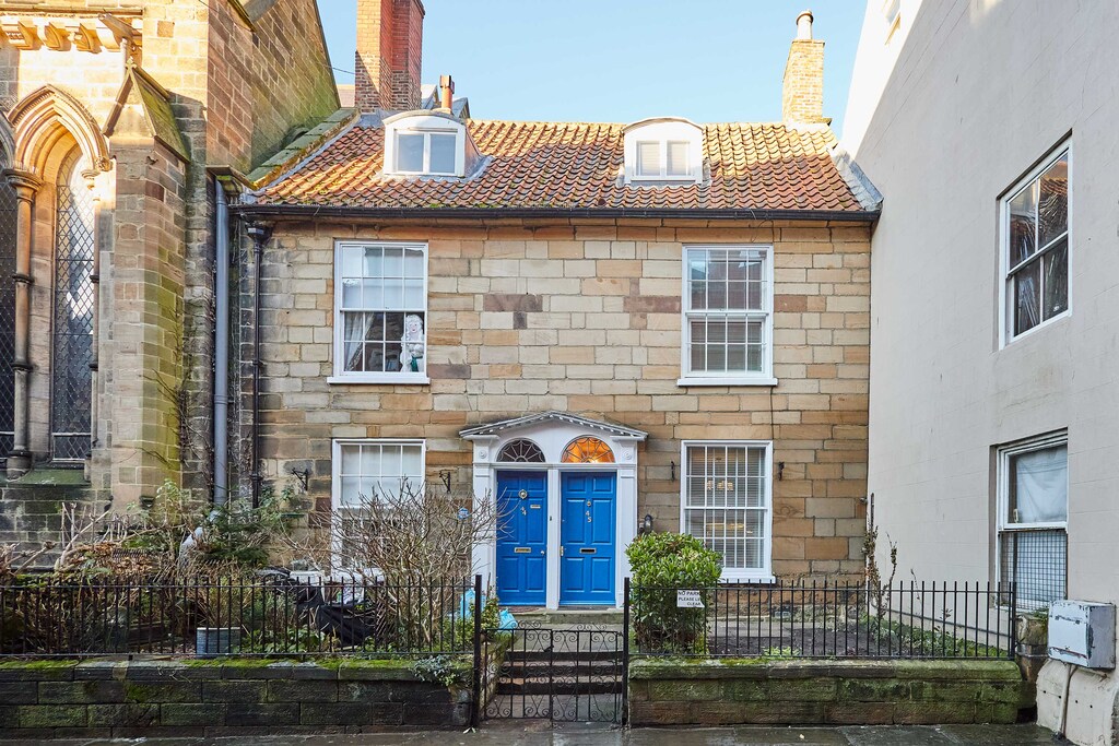 Dalton House, Whitby - Host & Stay