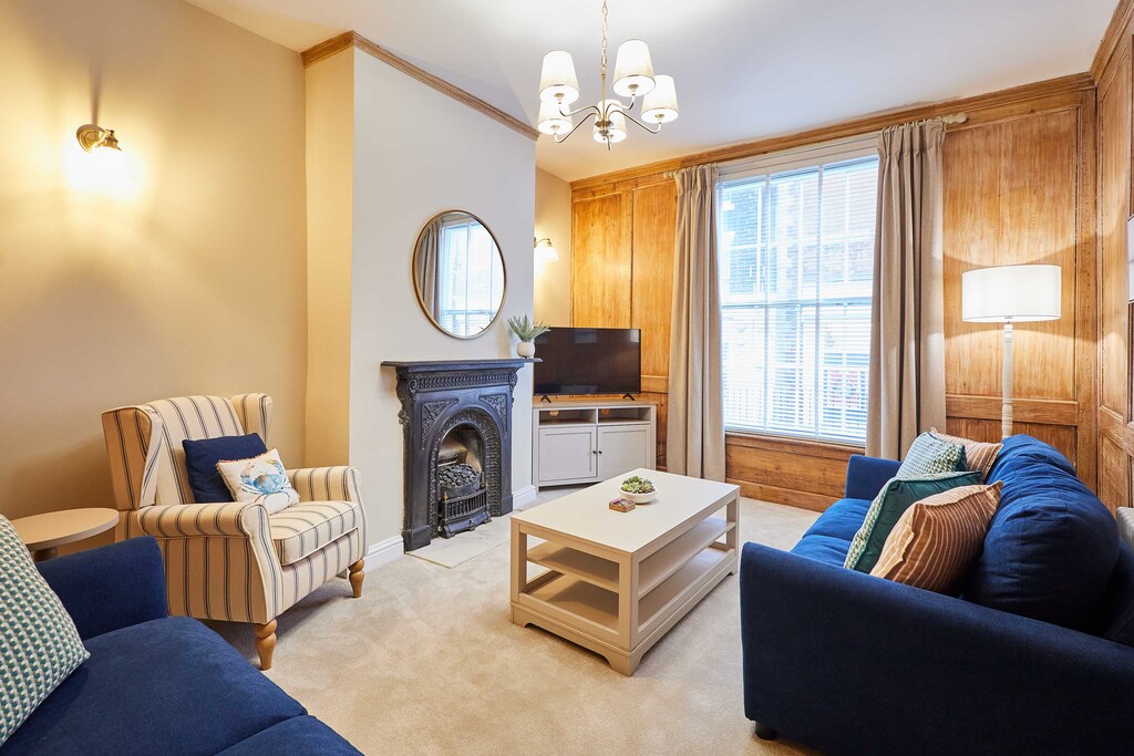 Dalton House, Whitby - Host & Stay