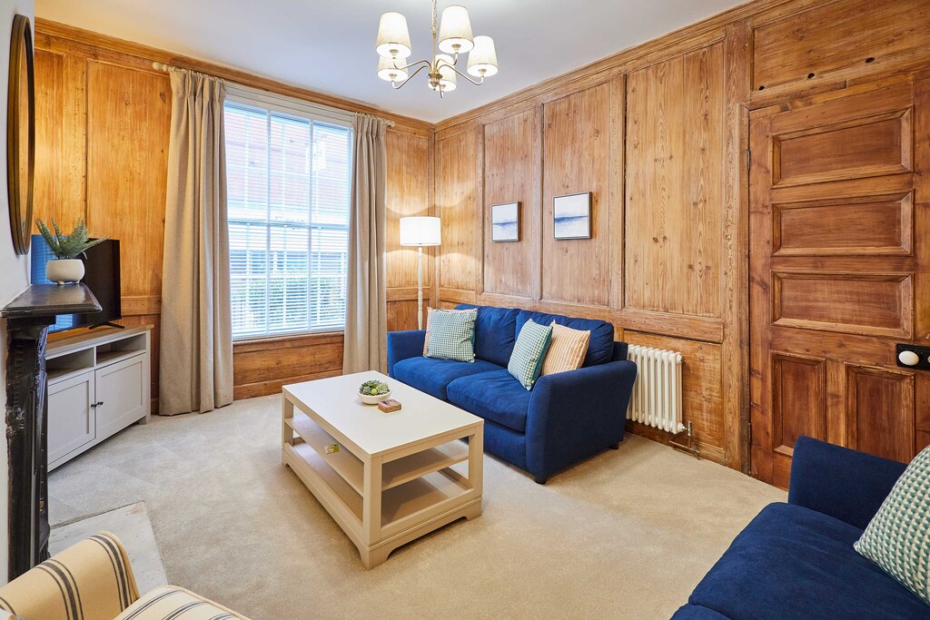 Dalton House, Whitby - Host & Stay