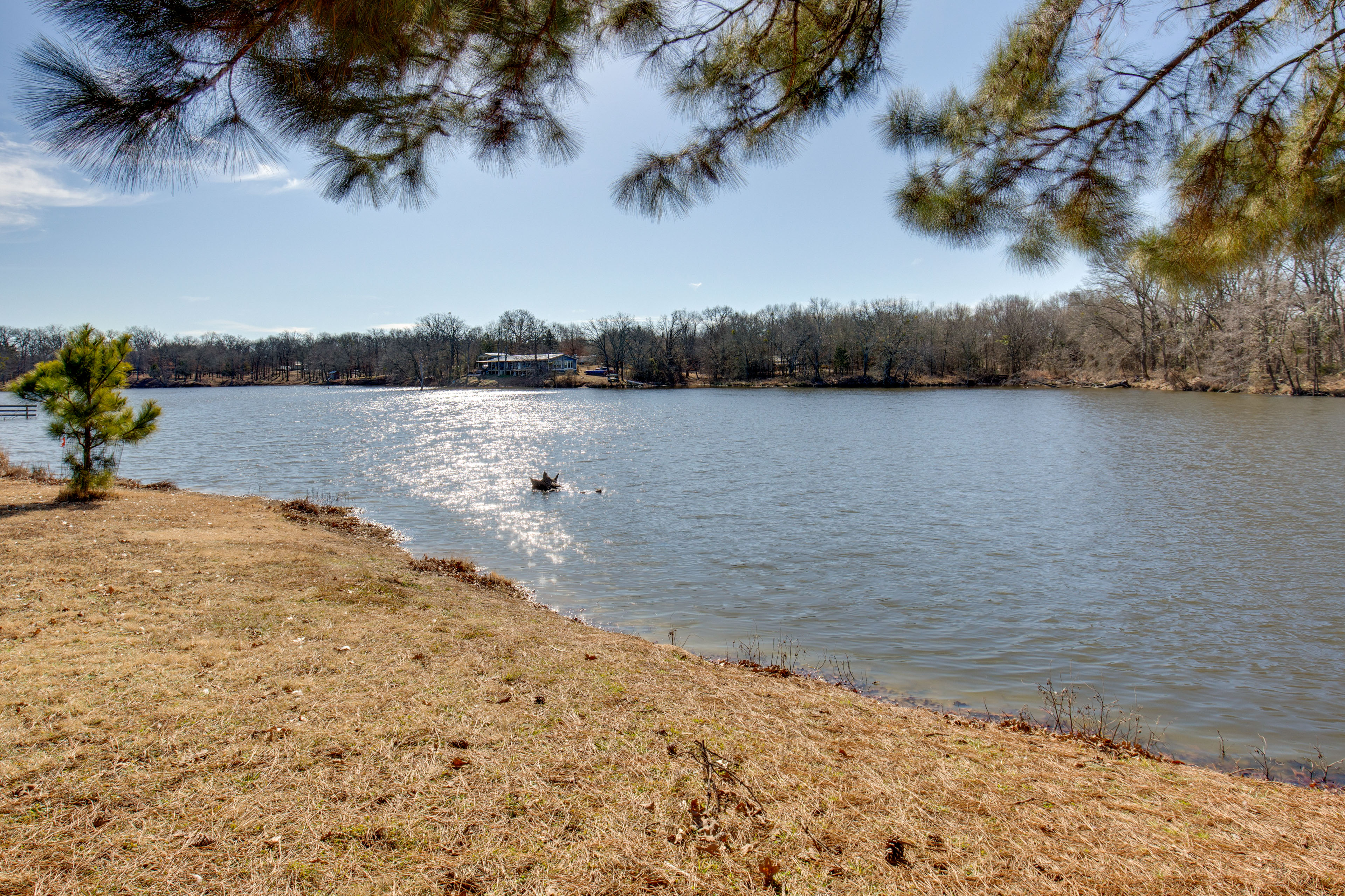 < 1 Mi to Lake Fork: ‘Appy Haven’ in Yantis