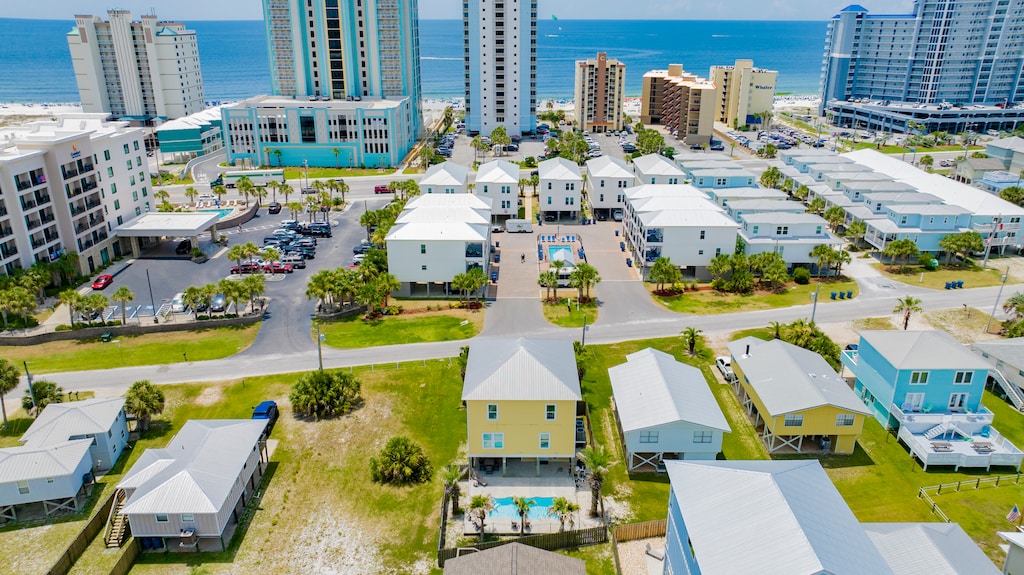 Located in the heart of Gulf Shores on East Beach