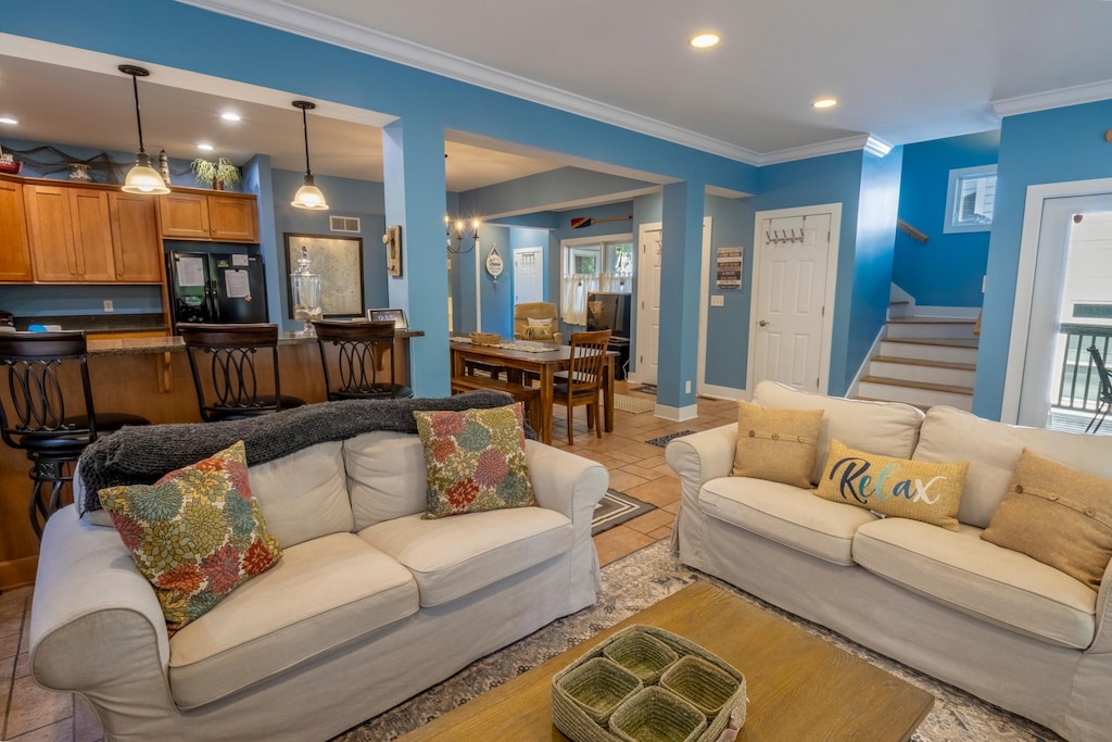 Main Level | Living Room 