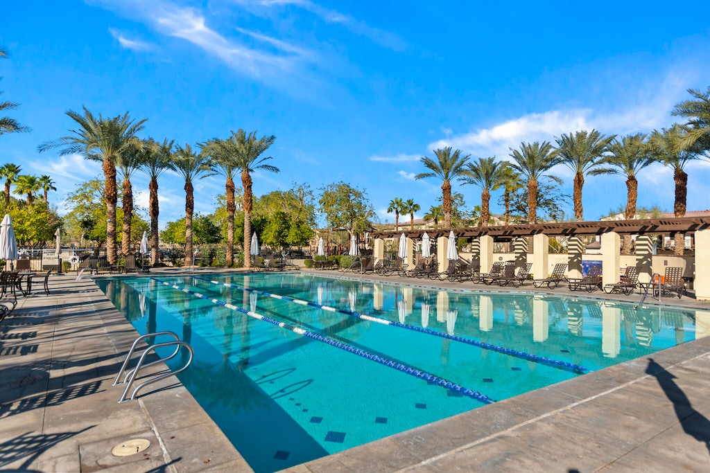 K0510 - Spanish Walk Community Pool