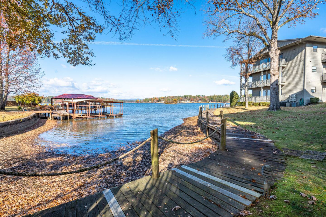 Lakefront Condo w/ Pool, Boat Slip, & Balcony