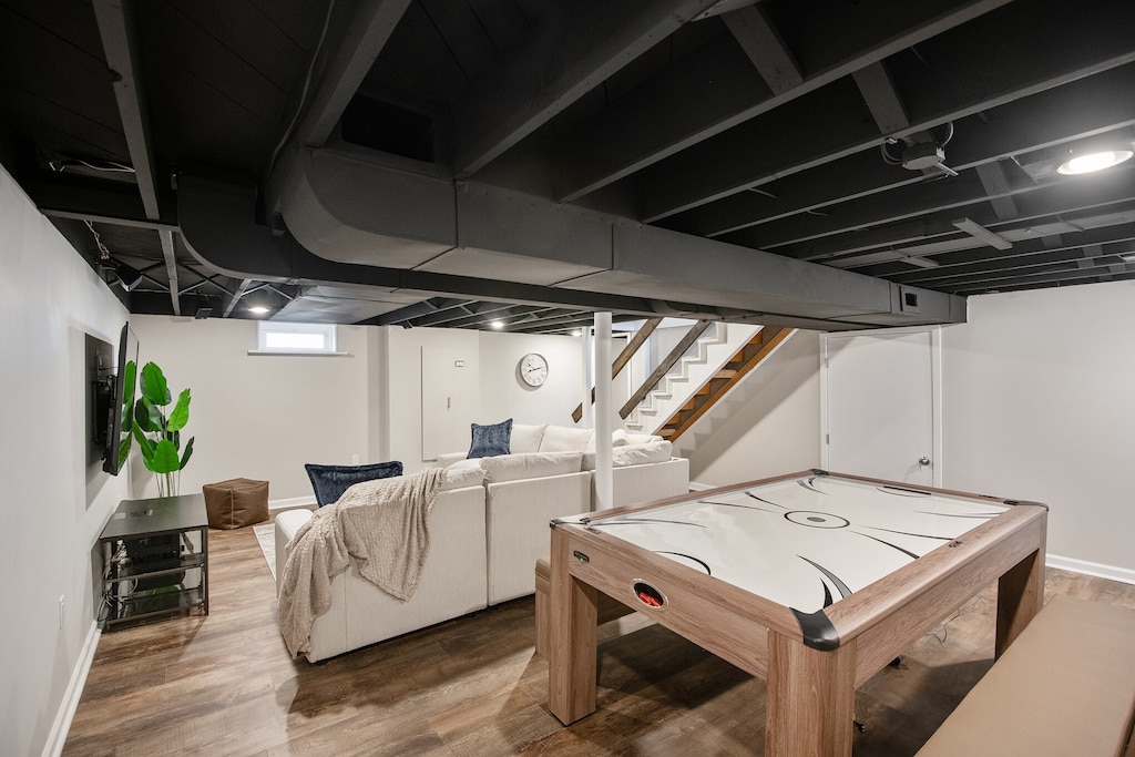 Ding, ding, ding!! Drop the puck. Or convert and play some ping pong. Or layout the table top for the game day buffet.