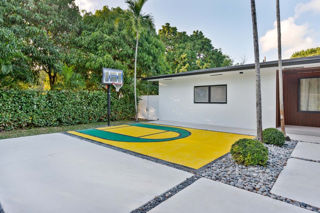 Bring your A-game! This half-court is calling all ballers.