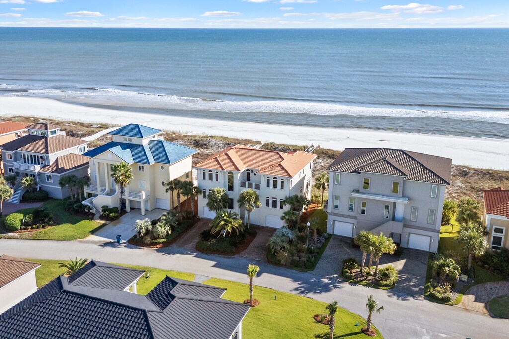 The gated Laguna Key community