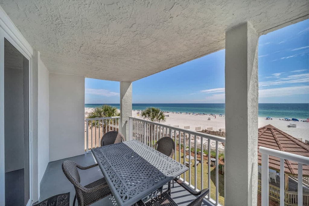 Balcony with Gulf view