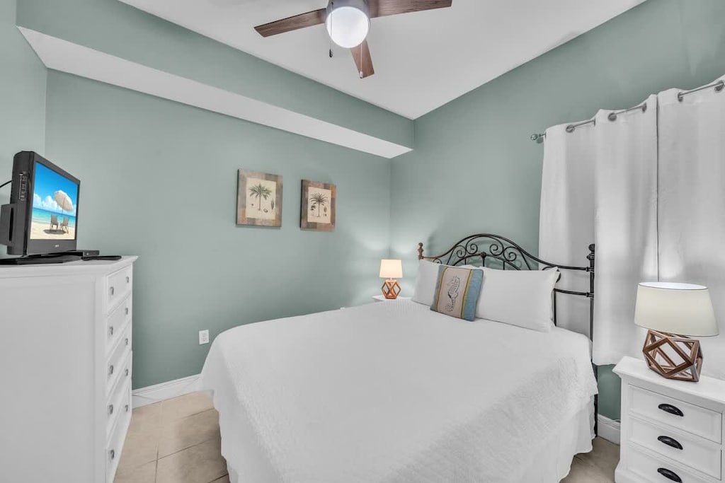 1st Guest Bedroom with Queen Bed