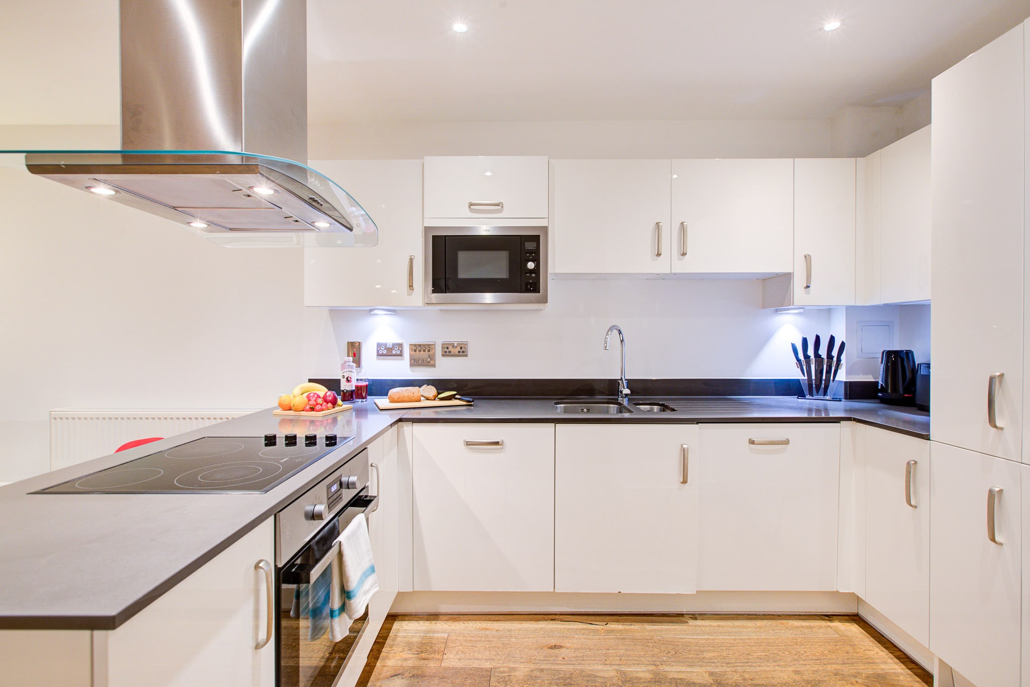 Hybrid Resi - Greenwich | 2 Bed Apartment Hybrid Resi - Greenwich | 2 Bed Apartment