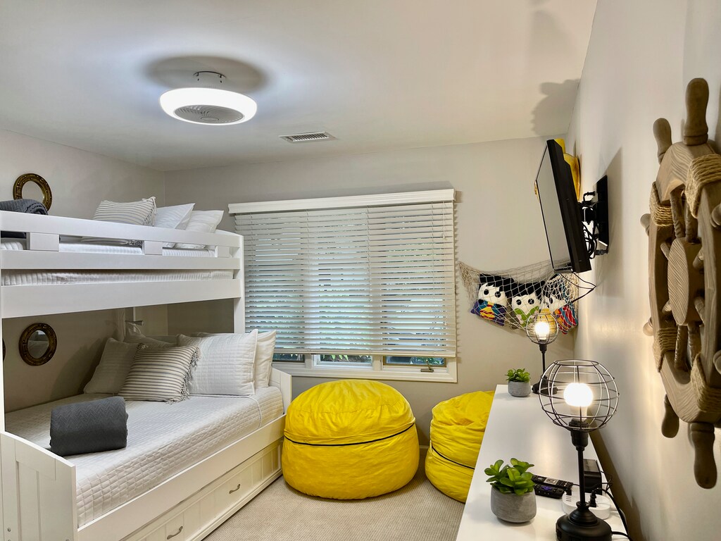 *Yellow Submarine* Twin and Full Bunk Guest Room