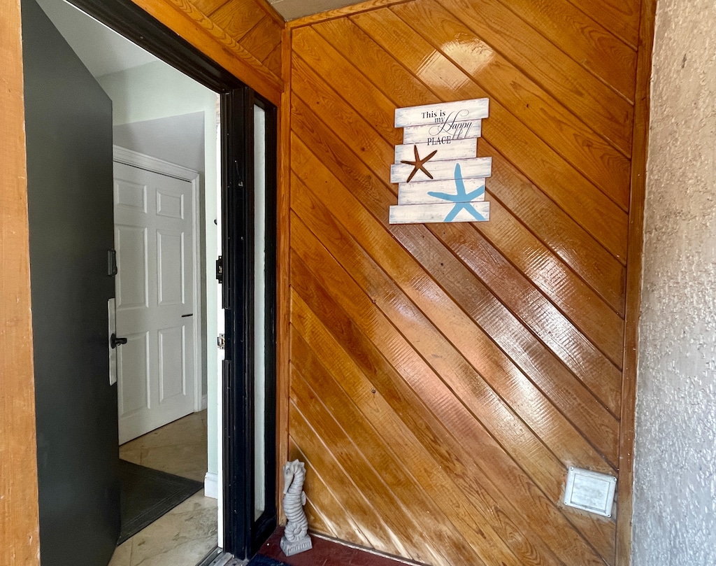 Exterior Courtyard Entry