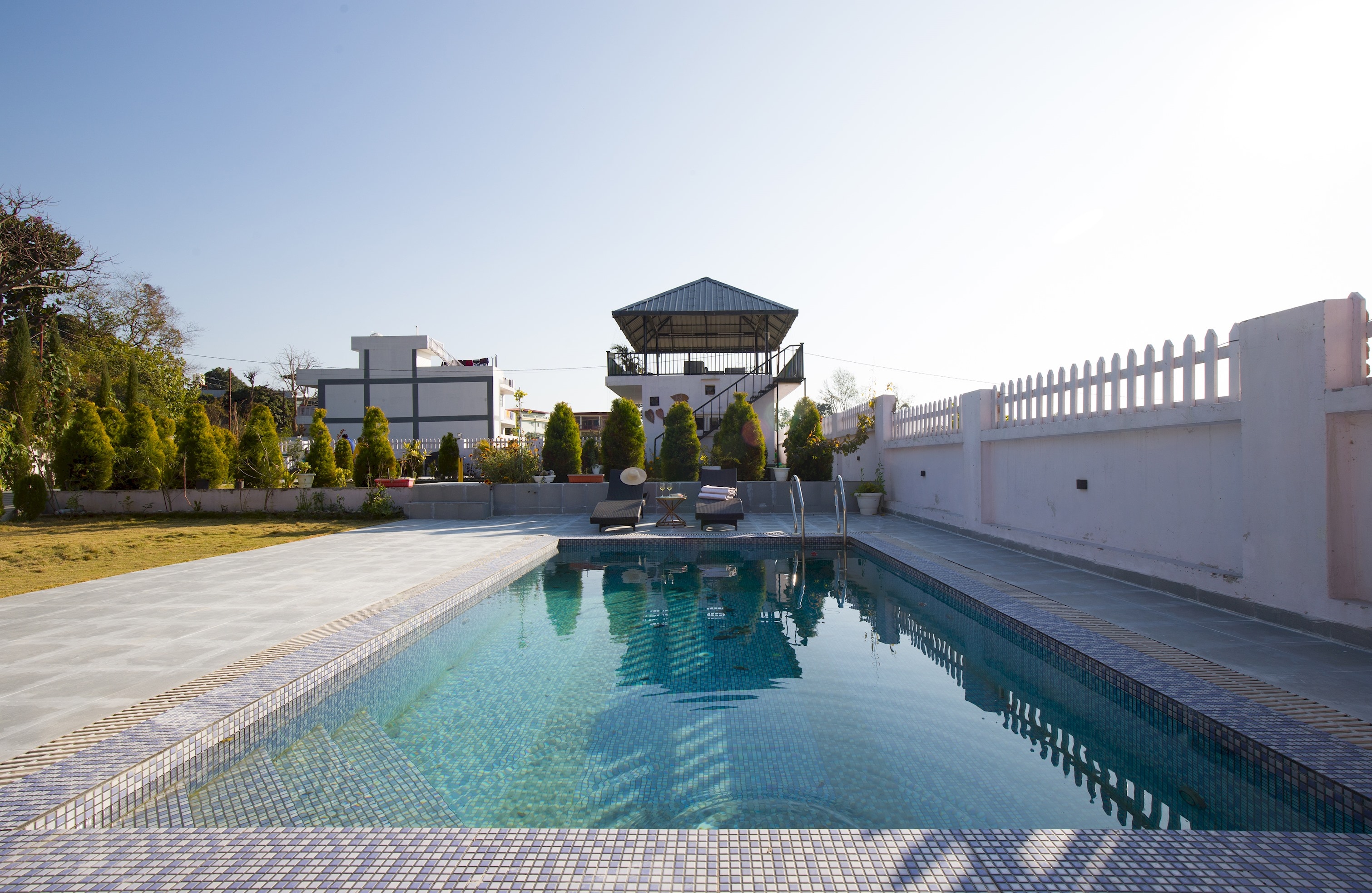 Exquisite Baramasa 3 BHK Hill Retreat with Pool & Garden