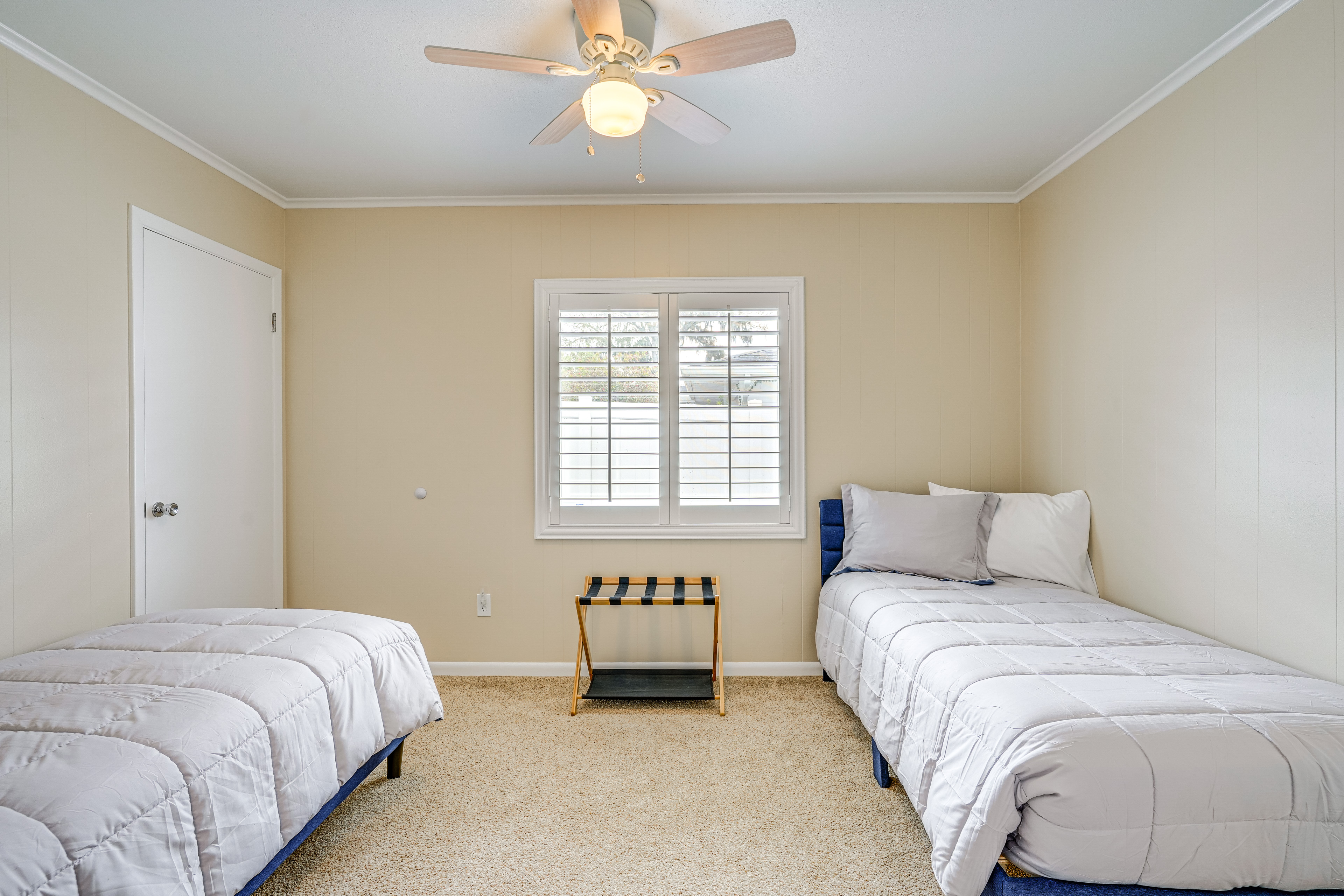 6 Mi to Legoland: Retreat w/ Pool & Fenced Yard