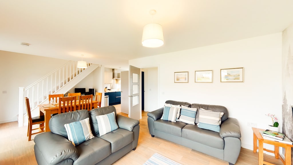 Relax in the cosy living room