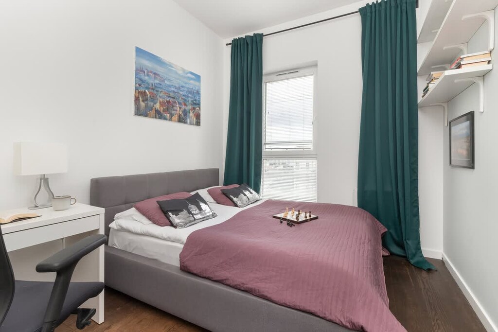 Bedroom with a wardrobe.