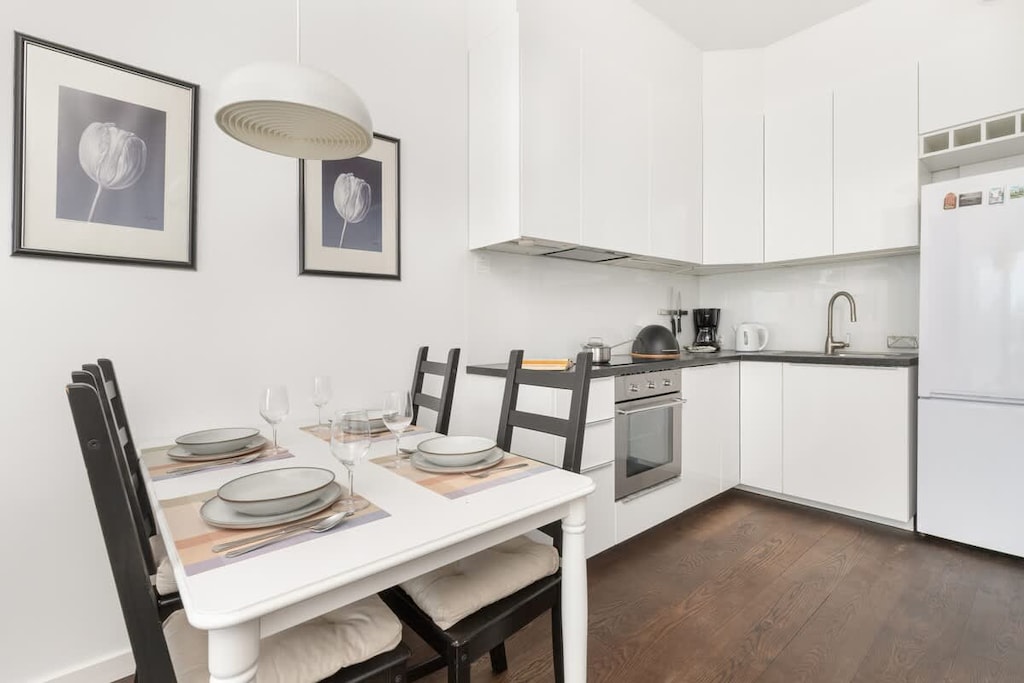 Kitchenette with an oven.