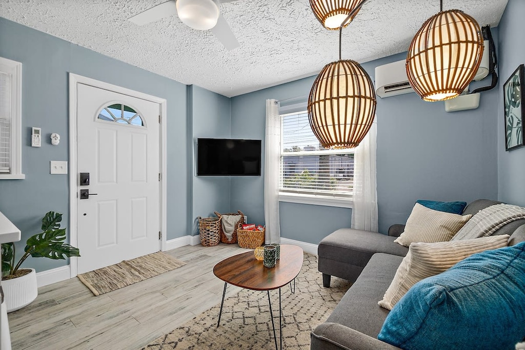 1000Mbps WiFi and a flat screen TV with complimentary Netflix for unwinding at night.