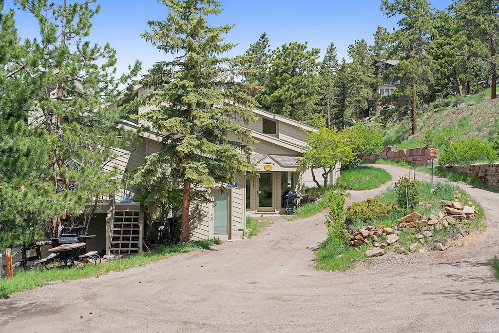 Parking available for 4 vehicles