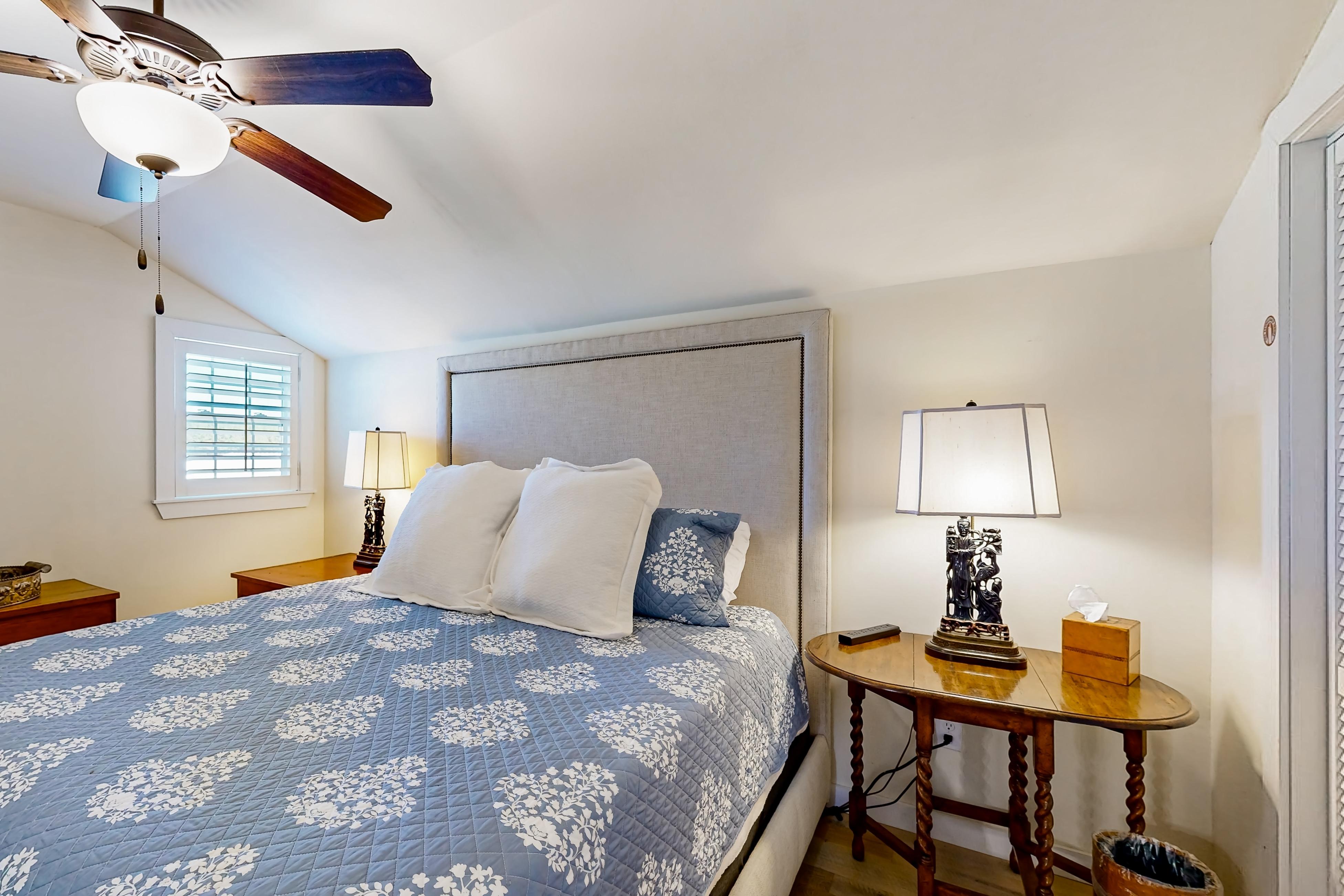 Windmill Trails Farm - Barn Loft and Dairy Cottage