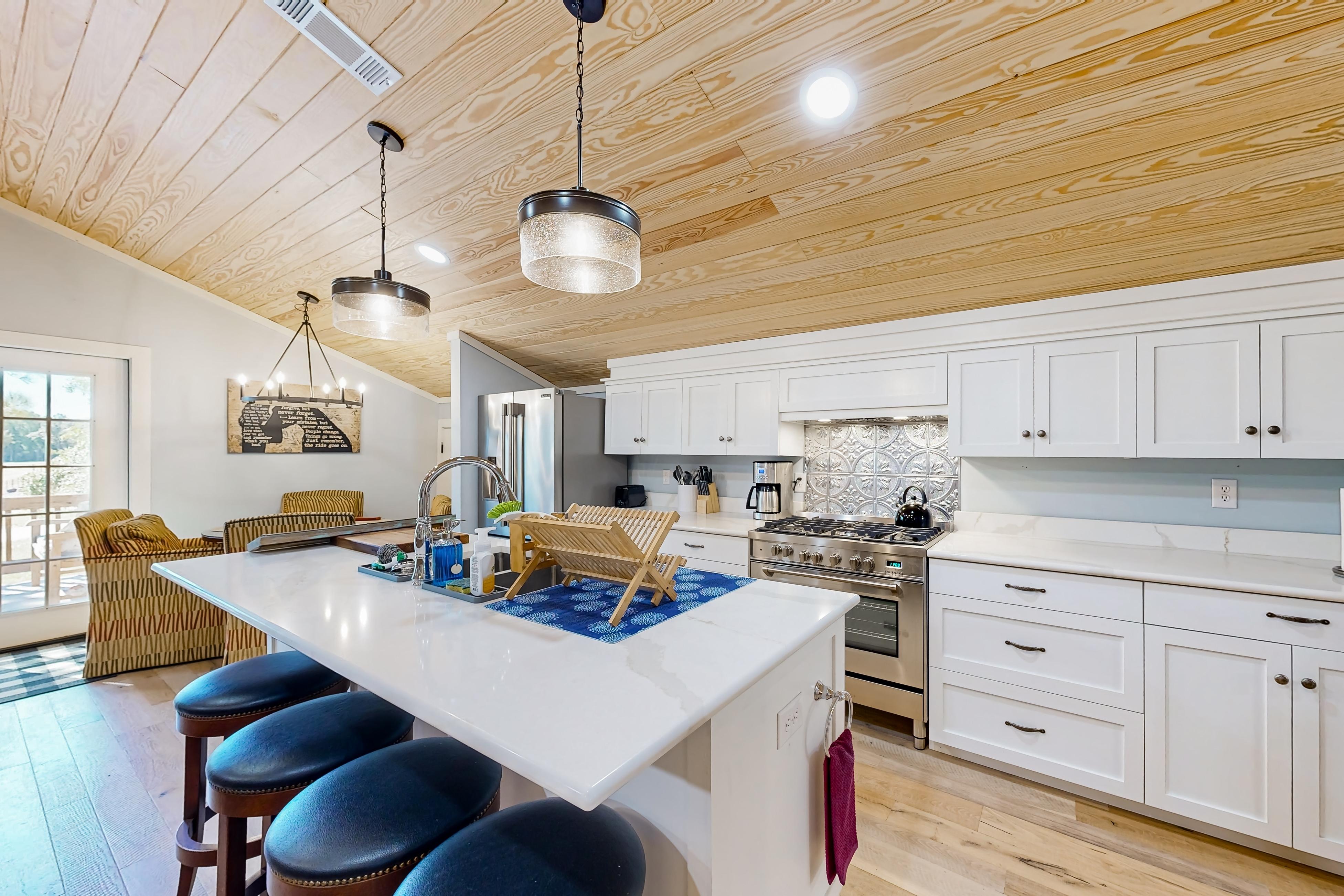 Windmill Trails Farm - Barn Loft and Dairy Cottage